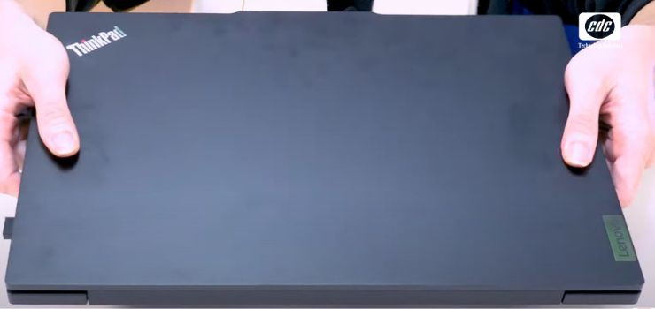 Laptop Lenovo ThinkPad E16 Gen 2 21M5001PVN giữ nguyên ngôn ngữ thiết kế huyền thoại của dòng ThinkPad