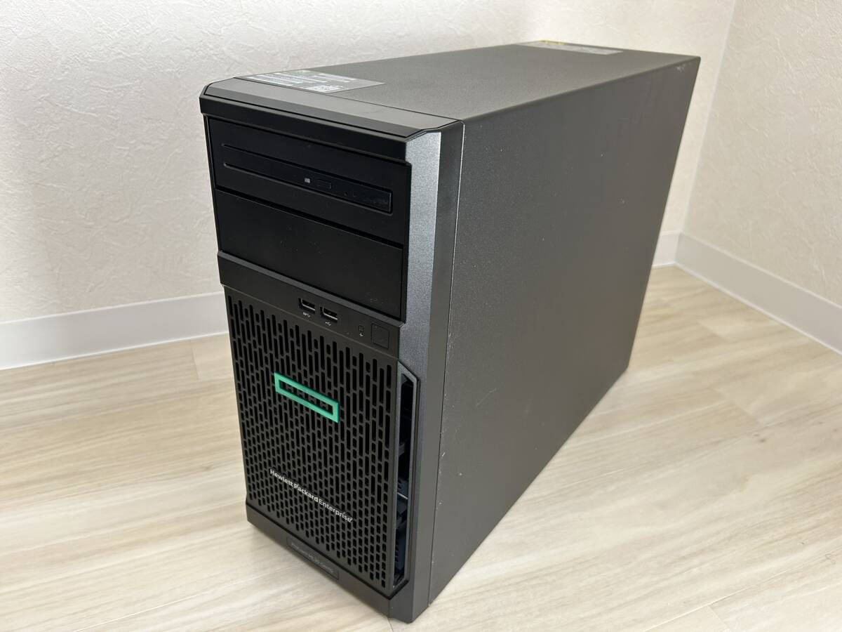 Máy chủ HPE ProLiant ML30 Gen10 hỗ trợ cấu hình RAID để tăng độ an toàn dữ liệu và cải thiện hiệu năng đọc/ghi