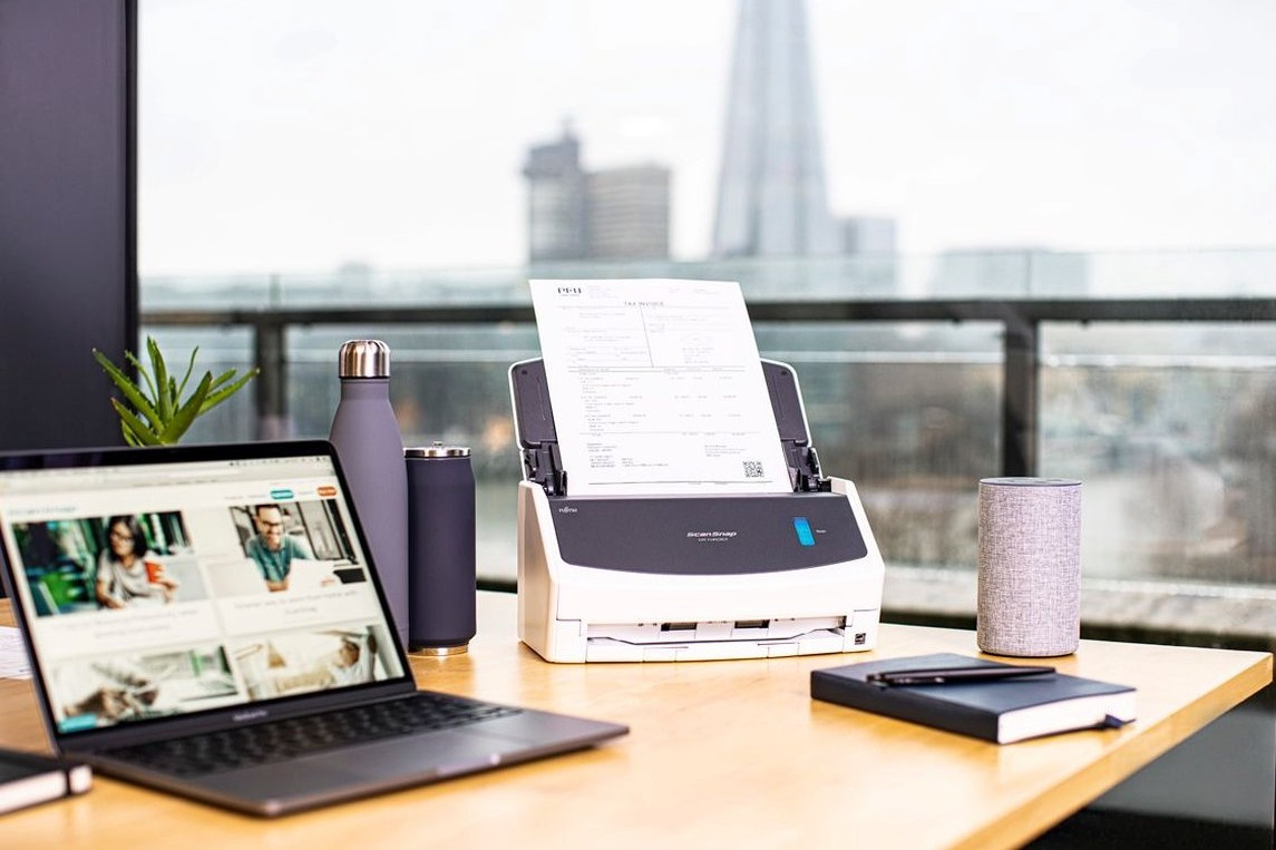 Với tốc độ quét cao, khả năng xử lý đa dạng tài liệu, phần mềm OCR tiếng Việt và kết nối linh hoạt, Fujitsu iX1400 là một trong những máy scan hiệu quả nhất cho doanh nghiệp vừa và nhỏ.