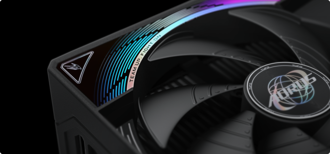Một trong những điểm đáng giá nhất của RTX 5090 MASTER là tản nhiệt Windforce thế hệ mới