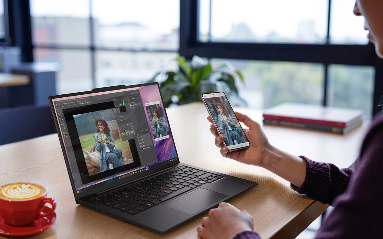Lenovo ThinkPad X1 Carbon Gen 13 Aura Edition  là lựa chọn lý tưởng cho giới doanh nhân hiện đại
