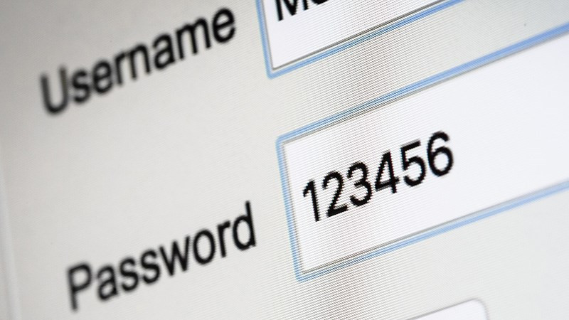Quy tắc 3 tầng chia mật khẩu thành 3 lớp logic – giúp bạn cá nhân hóa mật khẩu theo cách có hệ thống, an toàn và dễ nhớ.