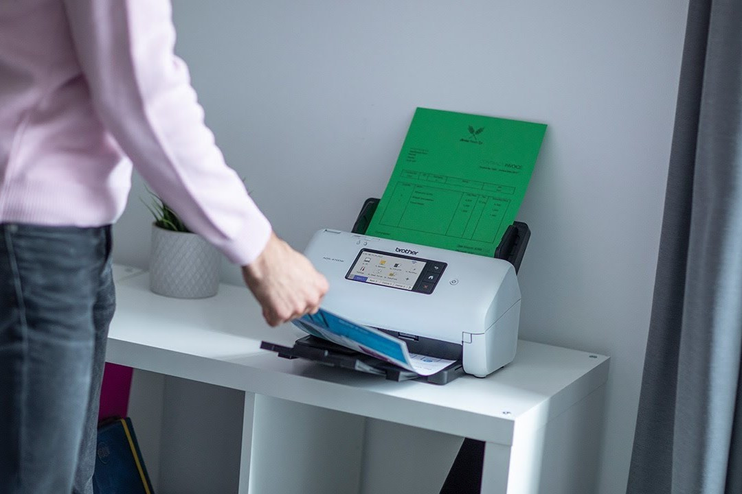 ADS-4700W được xếp vào nhóm máy scan phân khúc trung – cao