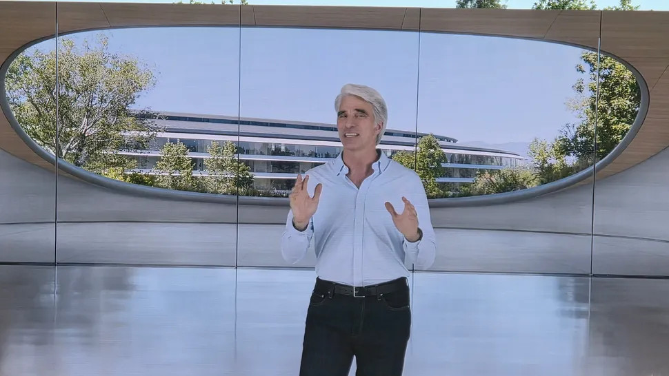 Apple chọn cách đi chậm, tập trung vào trải nghiệm liền mạch và độ tin cậy