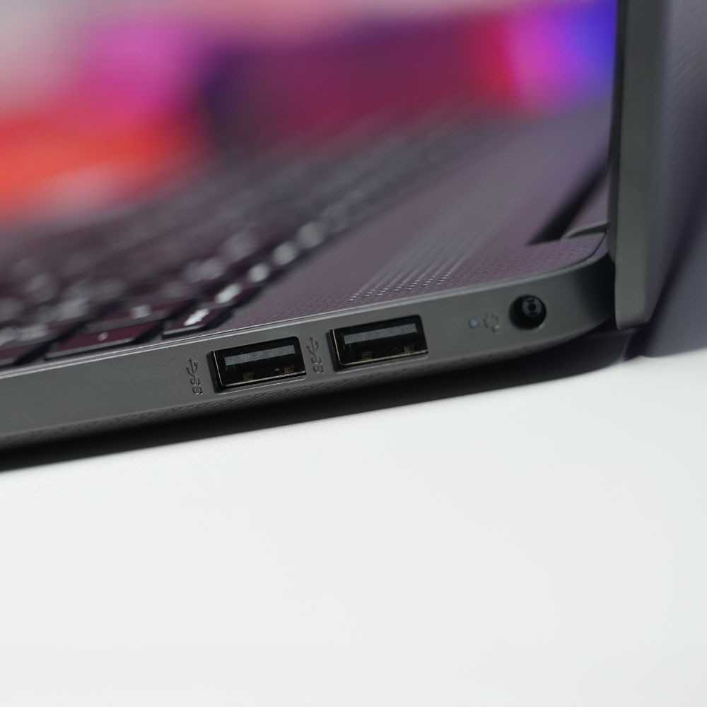 HP 250R G9 được trang bị Intel Core i5-1334U, dòng CPU tiết kiệm điện, tối ưu cho môi trường văn phòng.