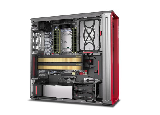 Lenovo làm rất tốt phần tản nhiệt hướng luồng, giúp máy hoạt động bền bỉ mà không cần tăng tốc quạt đột ngột.