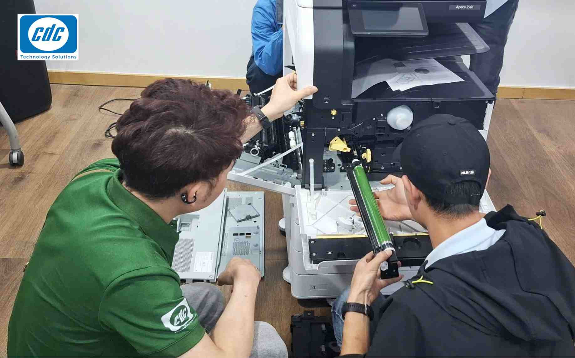 Vì sao doanh nghiệp không nên chờ hỏng mới sửa máy in, máy scan?