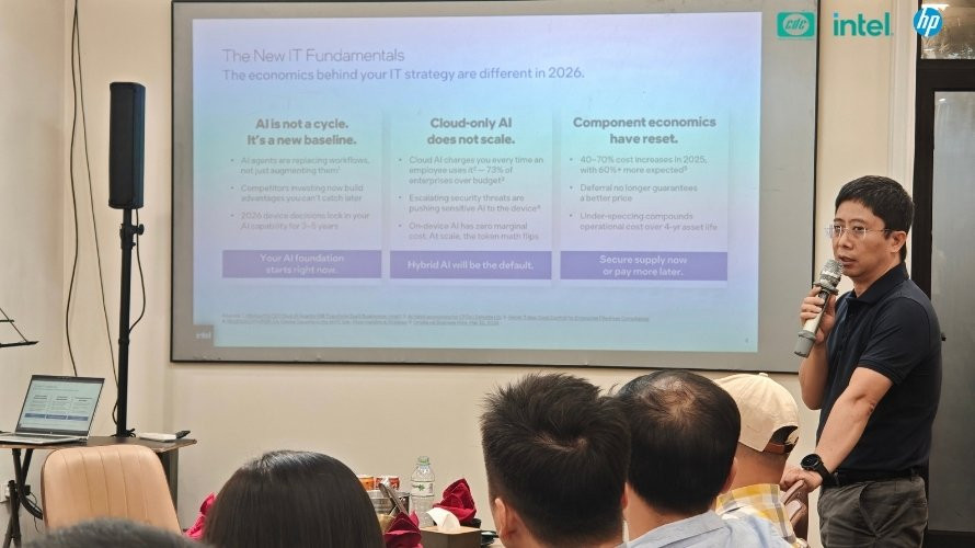 Intel chia sẻ định hướng công nghệ doanh nghiệp tại Workshop PC AI Techcombank