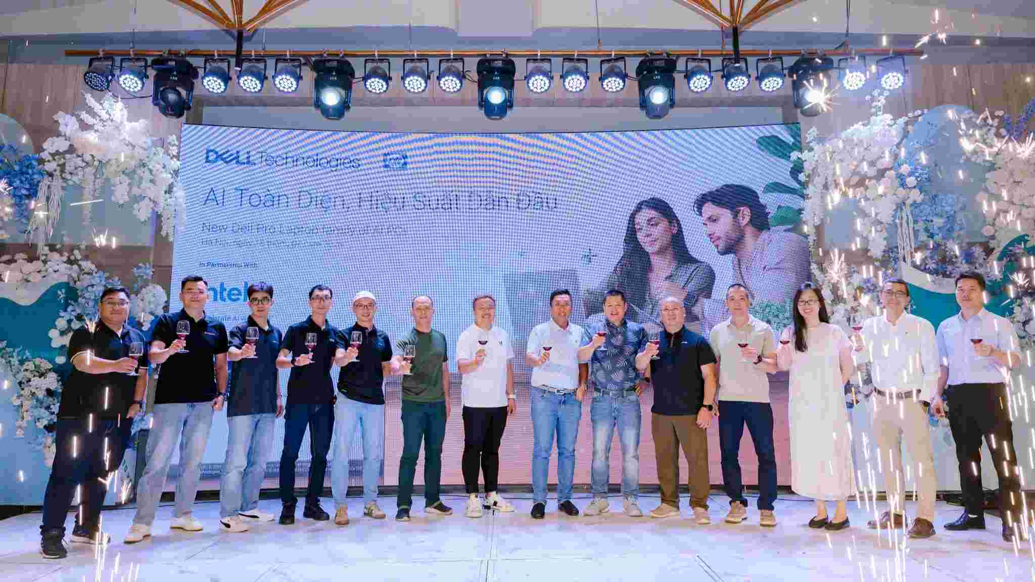 AI Toàn Diện, Hiệu Suất Dẫn Đầu