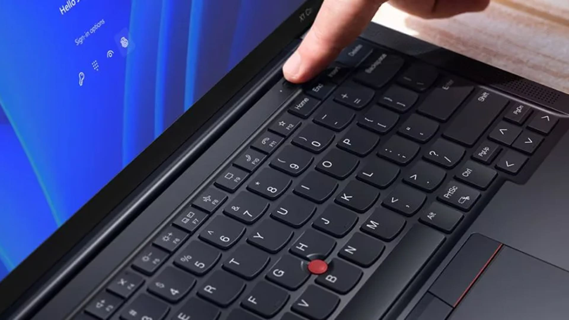 ThinkPad X1 Carbon và ThinkPad X1 Yoga: Đâu là lựa chọn tốt nhất?