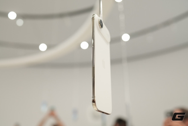 iPhone Air siêu mỏng ra mắt, thách thức Galaxy S25 và iPad Pro