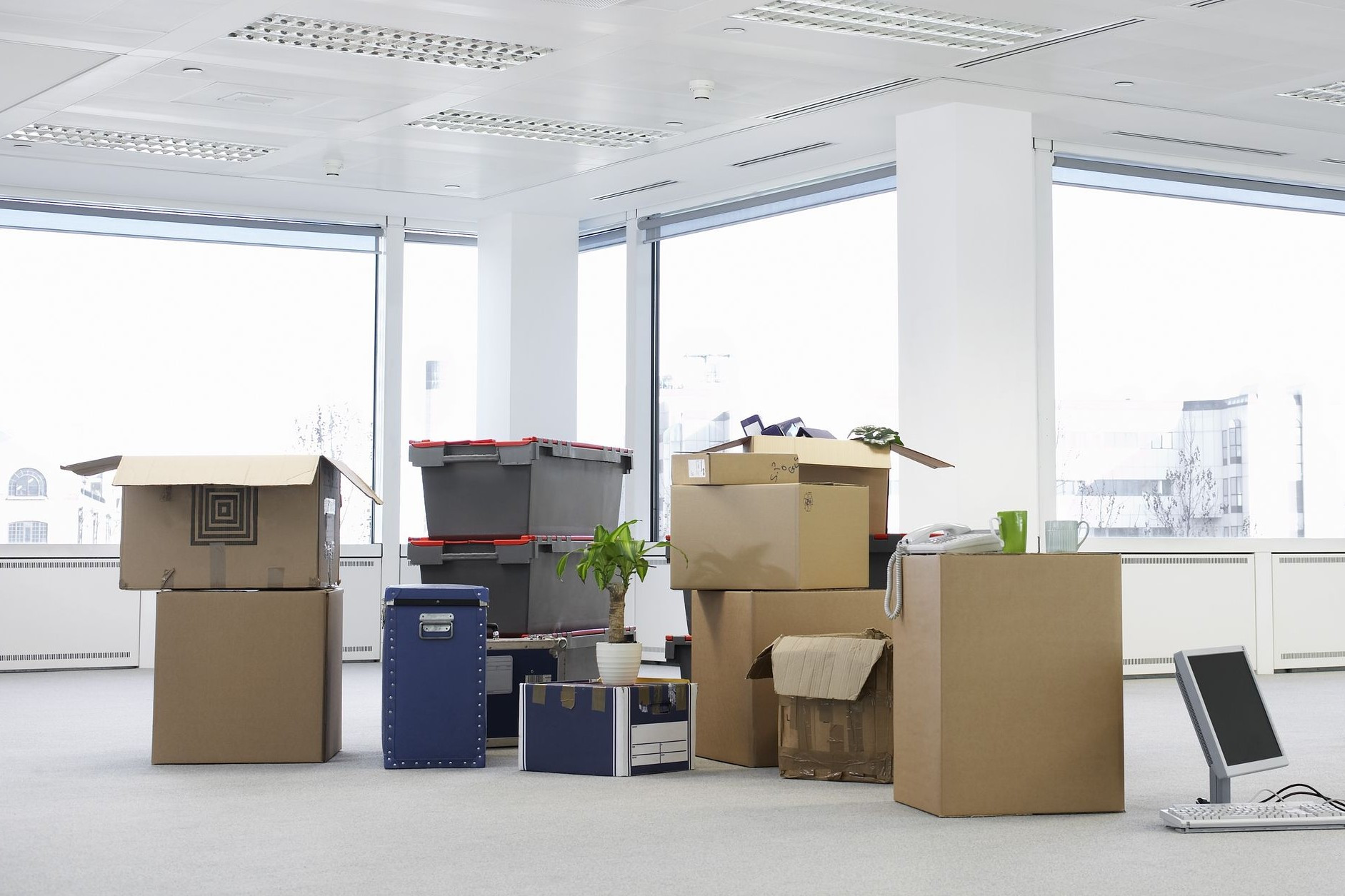 Checklist ICT doanh nghiệp bắt buộc phải có khi chuyển văn phòng – Kinh nghiệm tránh mất mạng, lỗi thiết bị, gián đoạn công việc