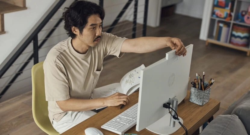 Cảm nhận về HP ProOne 240 G10 All-in-One Desktop PC: Giải pháp tối giản, hiệu quả cho văn phòng và học tập