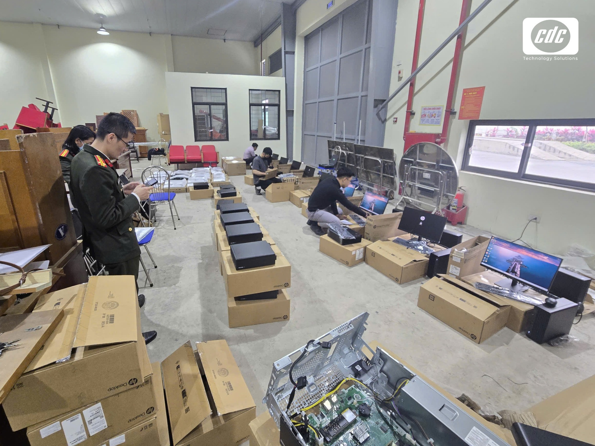 CDC Technologies triển khai thành công gói thầu mua sắm thiết bị văn phòng của Bộ Công An
