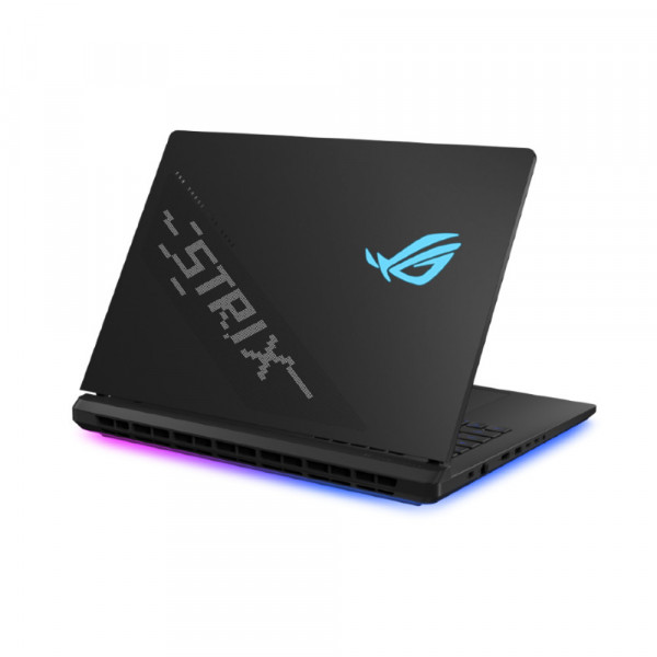 Điểm nhấn lớn nhất là card đồ họa NVIDIA GeForce RTX 5090 24GB GDDR6X, GPU mạnh nhất thế hệ Ada Lovelace. 