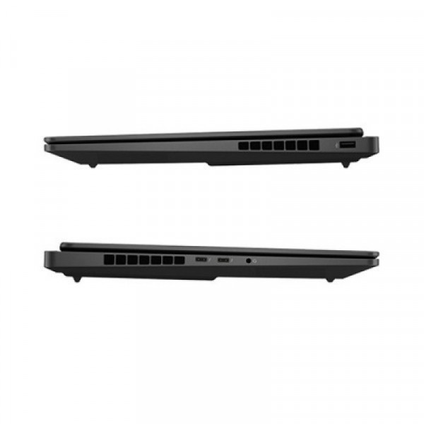 Bàn phím full-size RGB cùng touchpad rộng, nhạy, giúp nâng cao trải nghiệm sử dụng.