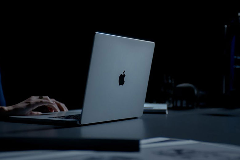laptop-apple-macbook-pro-m2-2022-13.3-inch-mneh3saa-space-grey-01